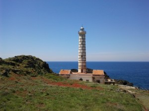 01.Faro-di-Punta-Cavazzi-Ustica-PA.jpg_824716240